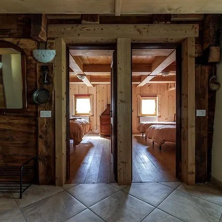 La Walserhus شقة *